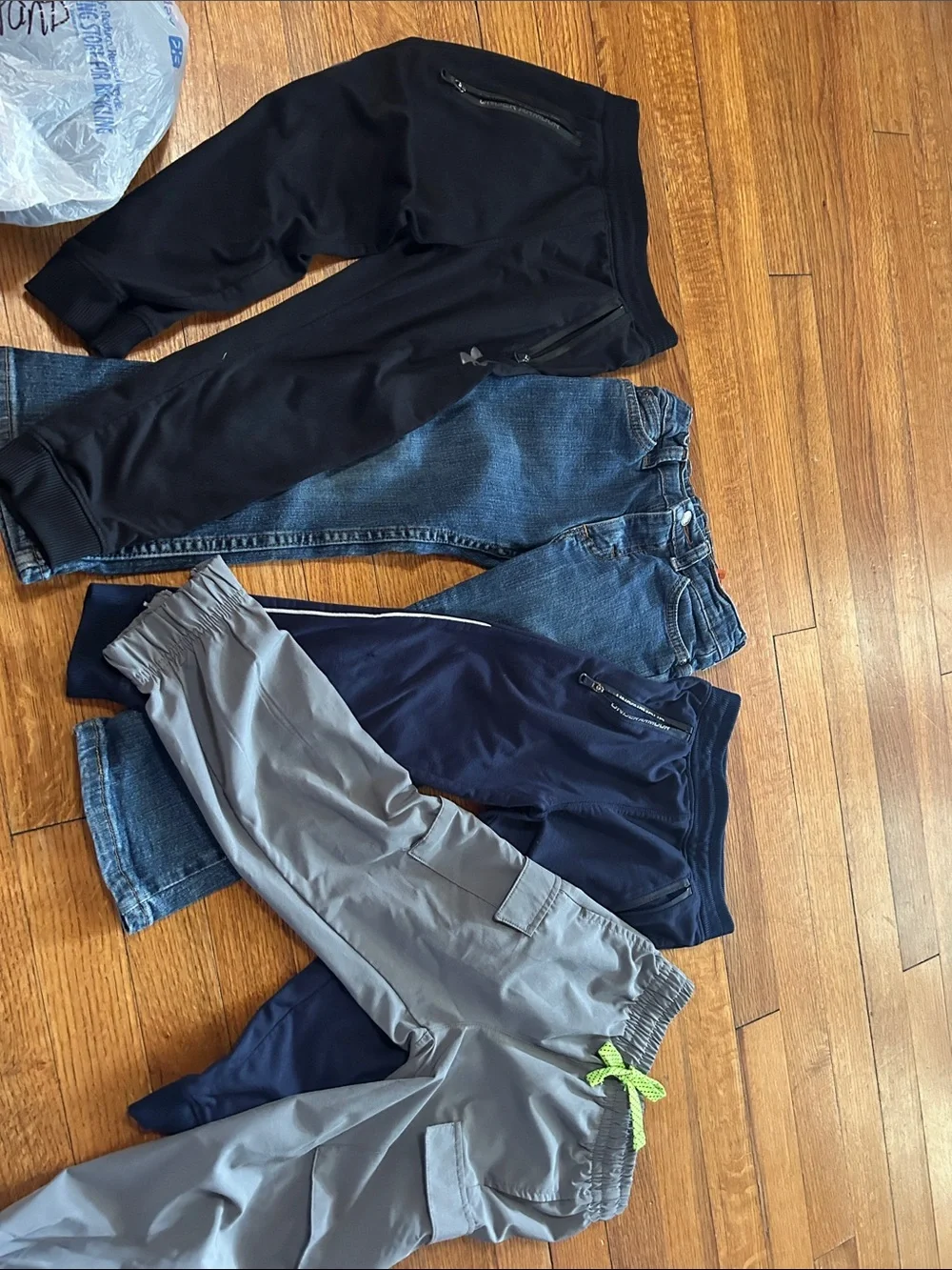 Under Armour Kids Black and Gray Sweatpants Joggers